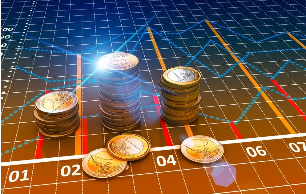 专业炒股配资网址 凌晨重磅！美联储降息25个基点，中国资产大爆发！